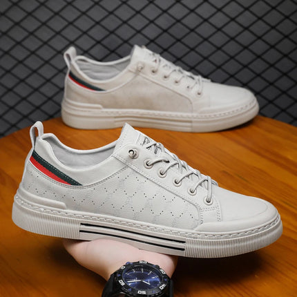 Men's lightweight skate shoes, everyday casual sneakers for men, colors: white and beige, sizes 39 to 46.