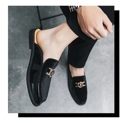 Scarpe casual in pelle da uomo Ciabatte nere di lusso Appartamenti di moda Pantofole da esterno traspiranti estive Mocassini slip on maschili firmati