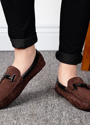 Estate nuovi mocassini in pelle scamosciata comodi appartamenti scarpe Casual da uomo traspirante Slip-On scarpe da guida in morbida pelle mocassini 2022