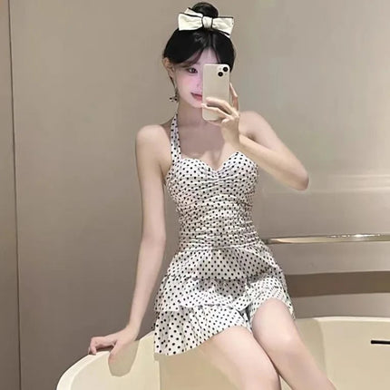 Costume da bagno intero estetico da donna con scollo all'americana, fantasia a pois, corpetto arricciato e gonna a balze, stile Kawaii Lolita platinumshop