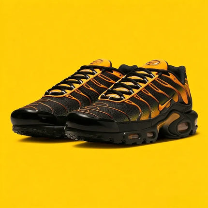Nike Air Max Plus TN Men's Black Sundial Gradient Fashion Classic Air Cushion Shock Absorption Rebound Dad Sneakers DM0032-007