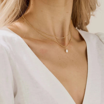 eManco Minimalist Freshwater Pearl Necklace Women Girls 14K Gold Plated Stainless Steel Double Layer Necklace Wedding Jewelry PlatiNum