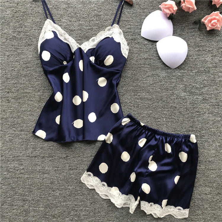 Nuovo set di biancheria intima da donna in due pezzi, composto da canotta e pantaloncini in raso a pois, stile europeo e americano, semplice e casual.