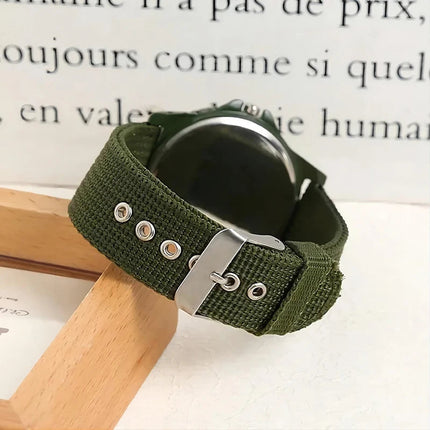 Orologi da uomo di design di lusso Orologio vincitore da uomo in lega a carica manuale luminoso Orologio da polso compatto squisito da uomo Relogios Masculino platinumshop