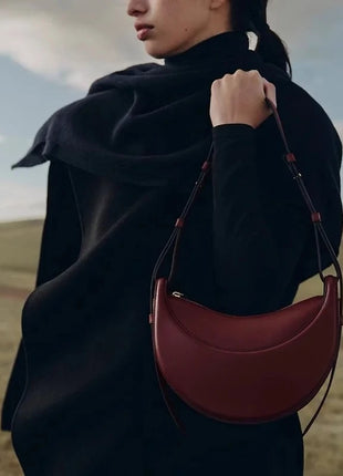 Borsa a tracolla a mezzaluna in pelle liscia, con tracolla regolabile, borsa a tracolla minimalista per l'uso quotidiano