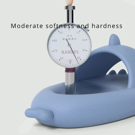 Moda Donna EVA Shark Pantofole Ragazze Bagno Scivoli antiscivolo Sandali da casa morbidi e confortevoli per adulti Infradito da uomo in tinta unita