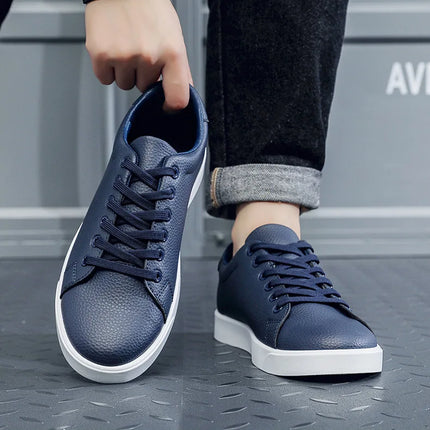 2026 New Fashion Mens Casual Shoes Genuine Leather Designer Lace-up Sneakers High Quality Outdoor walking Mocassin Footwear