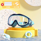 Swimming goggles18