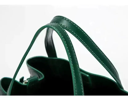 2025 Borsa da donna di moda di lusso nuova borsa a secchiello borsa da lettera di grande capacità con elemento in rilievo borsa per la spesa da donna Carolina Herrera