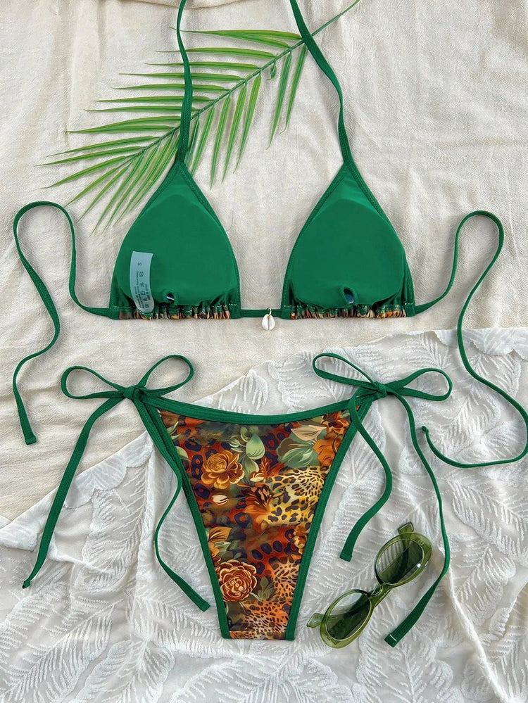 Costume da bagno bikini con stampa leopardata e bordo verde PlatiNum