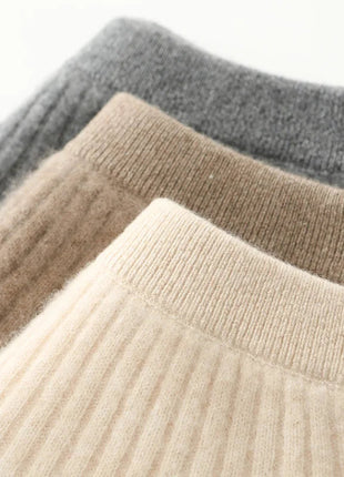 Korean Skirt 100% Merino Wool Women's Knitted Mini Skirt Autumn and Winter Women's Fashion Solid Color Small Umbrella Skirt PlatiNum