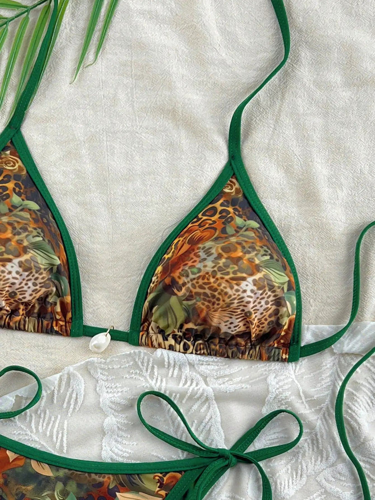 Costume da bagno bikini con stampa leopardata e bordo verde PlatiNum