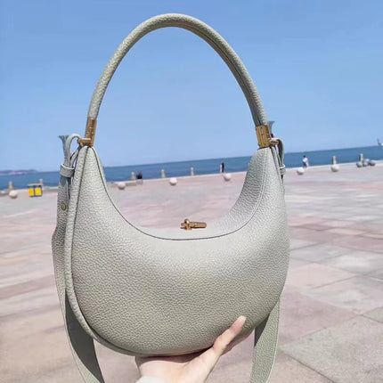 2025 Luxury Quality Half Moon Women's Shoulder Bag Crossbody Aesthetic Bags Women's Handbag Lock Catch Designer Underarm Bags PlatiNum