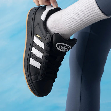 Adidas Originals Campus 00S Scarpe Casual Unisex per Uomo e Donna, Sneakers Basse alla Moda, Scarpe Sportive Leggere e Resistenti all'Usura Jp9997