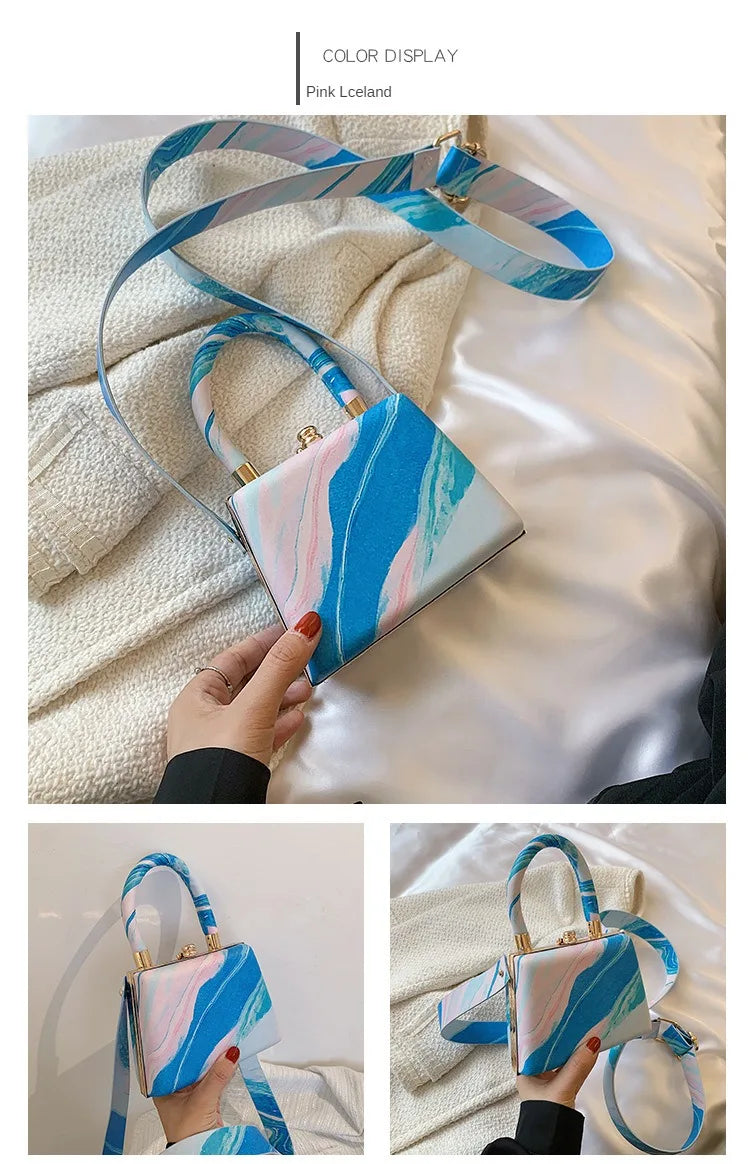 2022 New Fashion Sweet Mini Pillow Handbag Japanese Printed Scenery Net Red One Shoulder Portable Crossbody Bag