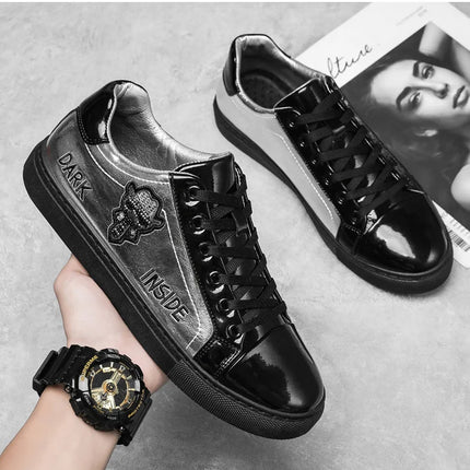 Men Casual Shoes Patent Leather Flats Skate Men Cool Driving Shoes Male Walking Shoes Sneakers Dress Trend the Latest Leisure