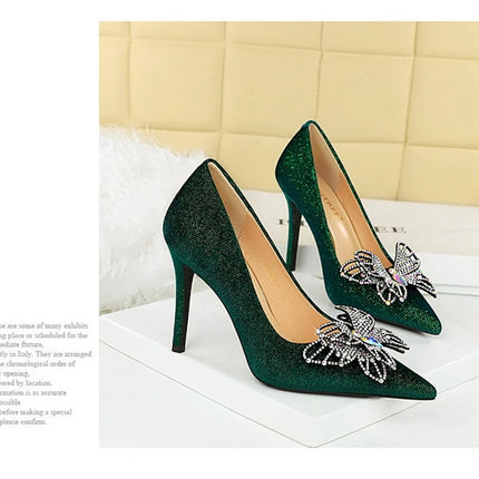 Tacchi sottili in pelle scamosciata stile europeo americano di lusso leggero ed elegante per banchetti Scarpe da donna con grandi fiocchi alla moda con tacchi altissimi