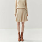Beige / M