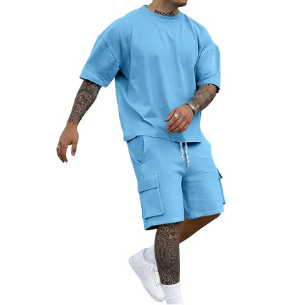 Fashionable New Summer Style T-shirt and Versatile Solid Color Shorts Set, a Casual and Sporty Men's Outfit