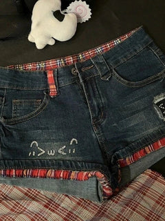 American Vintage Short Jeans Women Casual Low Waist Denim Distressed Bodycon Y2K Streetwear Kawaii Retro Button Summer Patchwork