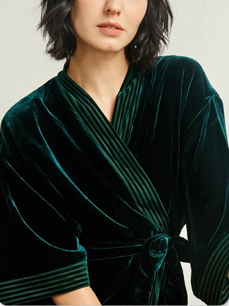 Birdtree, OEKO-TEX, Tessuto base 100% Abito di seta, Indumenti da notte da donna Camicia da notte addensata naturale, Pigiama per la casa in velluto P5D924JF