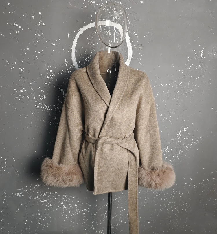 UCXQ Elegant Woolen Coat Temperament Office Lady Overcoats Fur Patchwork Long Sleeve Beautiful Women's Coats 2025 Winter New