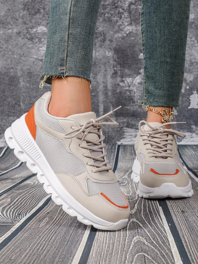 VEAMORS Unisex Mesh Running Shoes Lightweight Breathable Sports Sneakers Elastic Soft Sole Footwear for Walking Gym Fitness PlatiNum