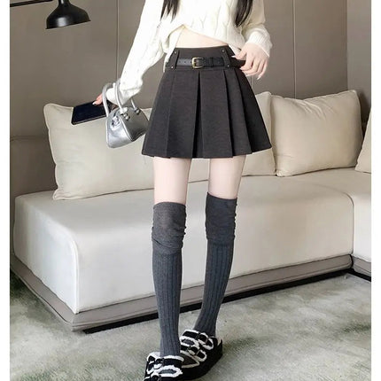 Autumn and Winter 2025 New High-waisted A-line Skirt College Style Sweet Versatile Woolen Pleated Skirt PlatiNum