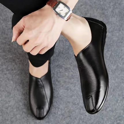 Scarpe Casual da uomo in vera pelle Luxury Brand 2024 mocassini da uomo mocassini traspiranti Slip On scarpe da guida pigre Plus Size 38-47