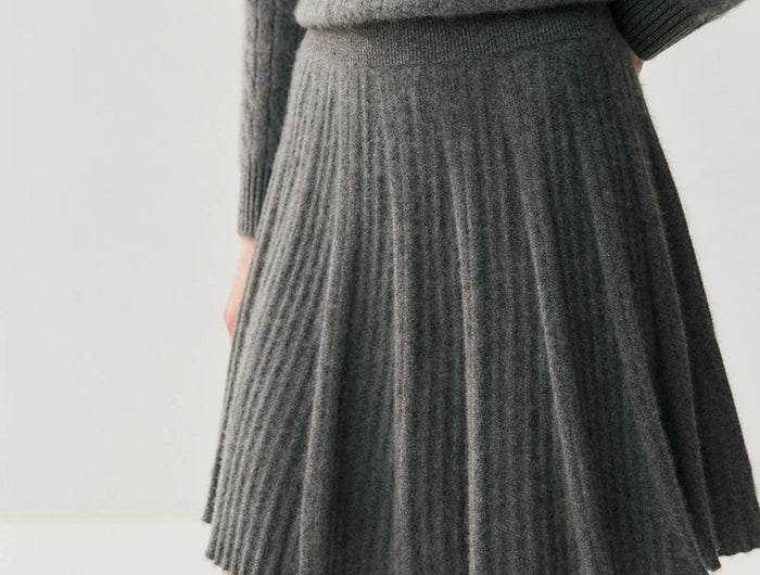 Women 100% Cashmere Skirt High Quality 2026 New Collection Knitwear Spring Winter Korean Popular Skirt Female Pleated Skirt PlatiNum
