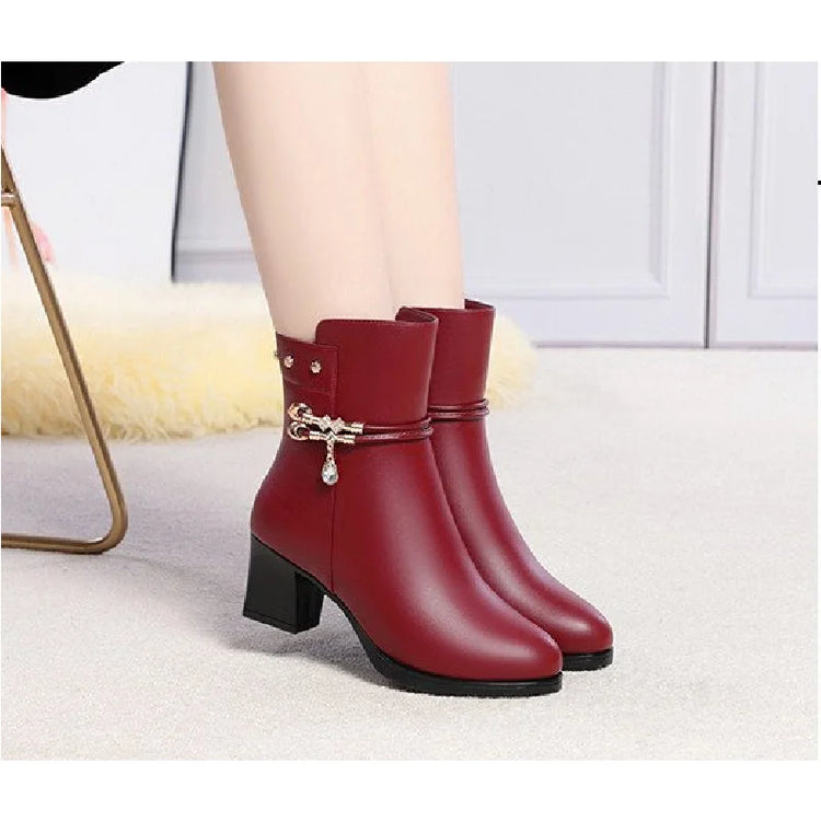 Winter Women's Leather Boots-Thickened Warm Lined Soft Leather Snow Boots, Plus-Size Women's Winter Shoes, for Commuting&Parties