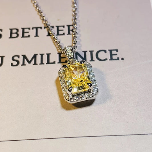Huitan Luxury Yellow Cubic Zirconia collana con ciondolo per le donne Noble Wedding Anniversary Gift Temperament Elegant Lady Jewelry