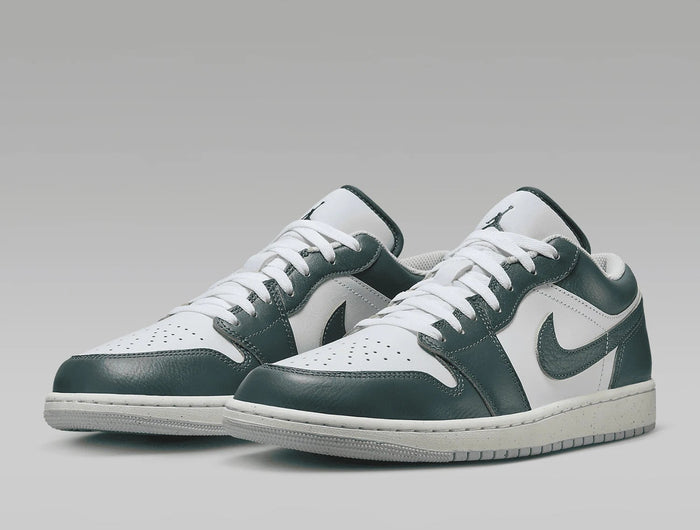 Scarpe da ginnastica Nike originali Air Jordan 1 Low SE da uomo FQ7687-300 platinumshop