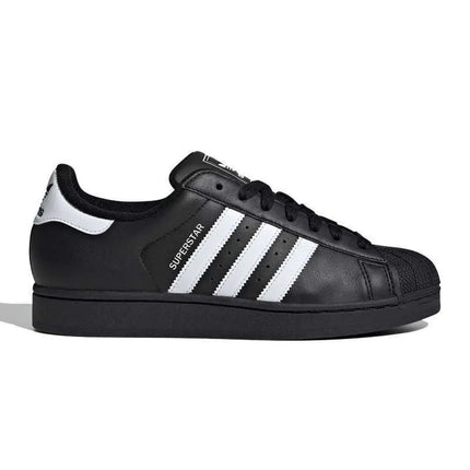 adidas Originals Superstar 2, sneakers classiche a profilo basso, comode e versatili, con suola sottile e punta a conchiglia, per uomo e donna, nero e bianco JI0079