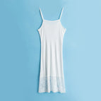 White / L