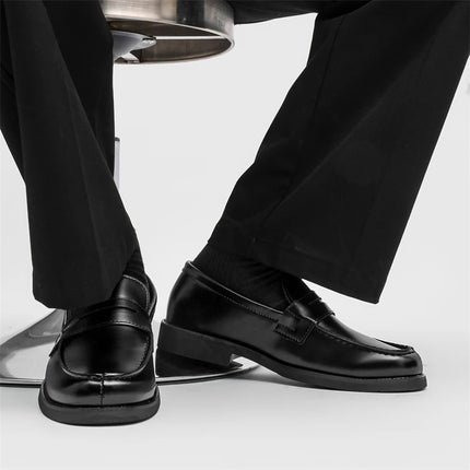 Scarpe casual fatte a mano Scarpe slip-on di vendita calde Mocassini eleganti da uomo in pelle Mocassini comodi di lusso Scarpe da lavoro da passeggio maschili