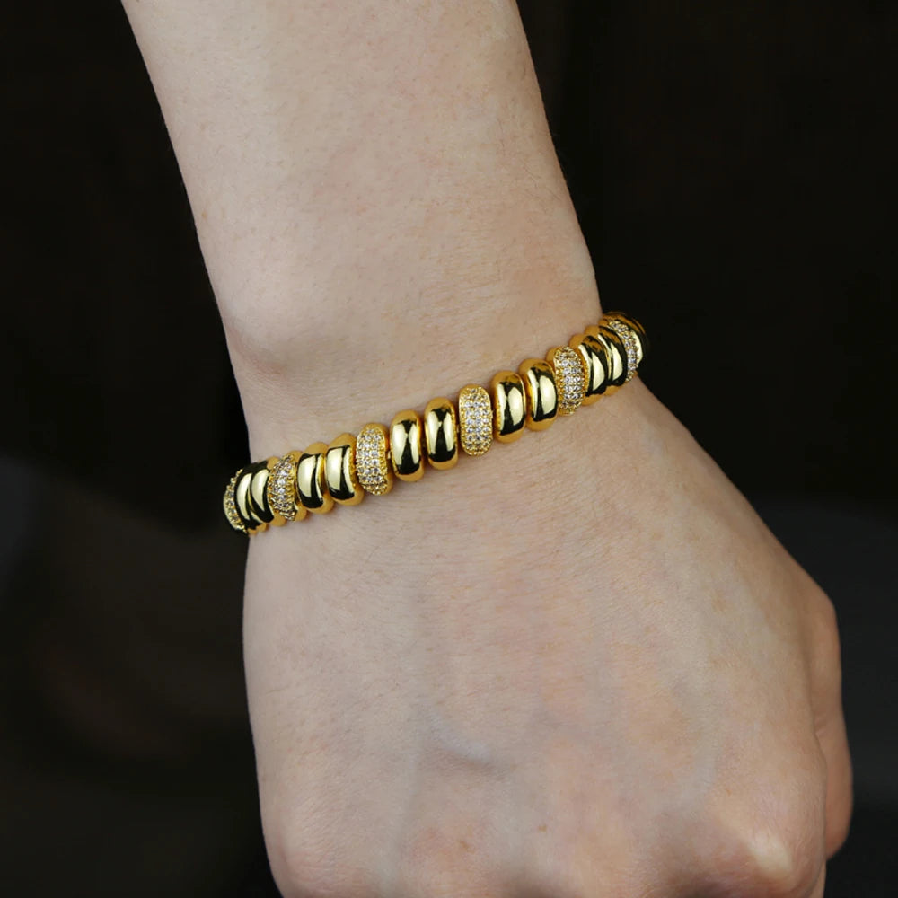 2025 Nuova collana a catena serpente unisex color oro a spina di pesce con perline catena a maglie pavimentata 5A CZ girocollo a forma di luna per gioielli da donna