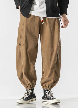 Pantaloni da uomo caldi di vendita autunno stile cinese pantaloni larghi larghi vintage moda uomo pantaloni lanterna con coulisse Harajuku solidi