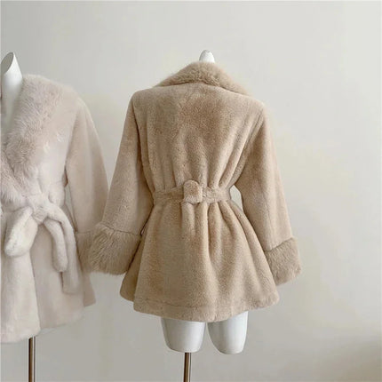 Winter Luxury Women Faux Furs Jackets Coats With Belt Elegant Waist Hugging Slimming Fur Big Collar Thickened Warm Outerwear