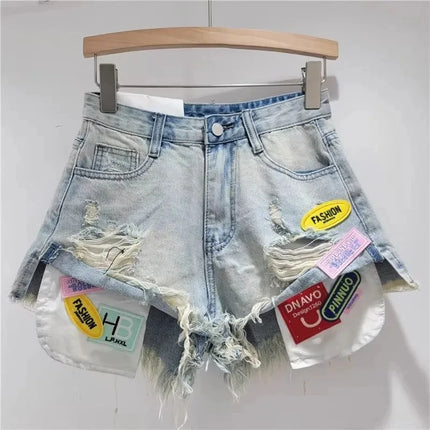 Pantaloncini Estivi in Denim con Frange per Ragazze, Nuovi Stili alla Moda, Versatili e Personalizzati, Shorts Strappati Trendy da Donna