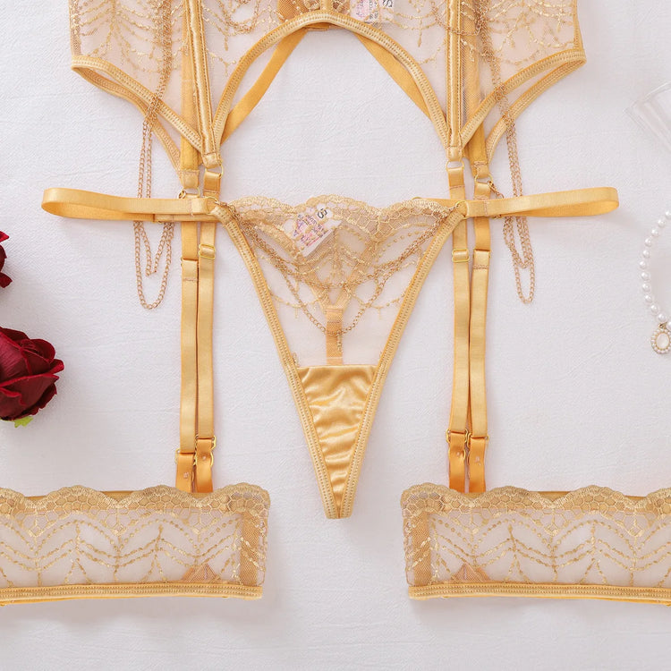 2026 Metal Chain Decor Perspective Lingerie Set Women's Sexy Lace Slim Underwear Split Set Female See Through Bra and Panty Set
