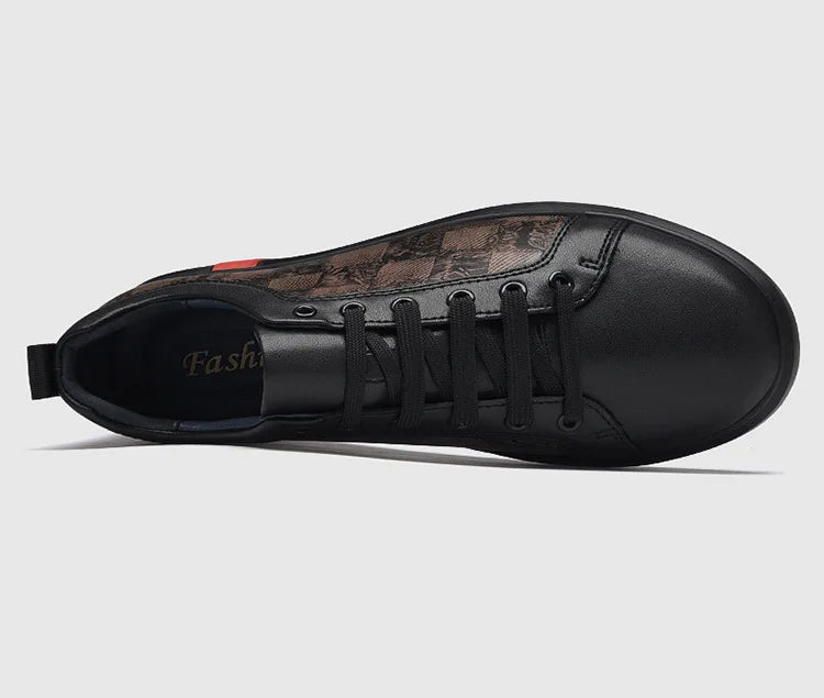 Europe New Shoes for Men Genuine Leather Casual Shoes Cool Black Flat Skateboard Shoes Street Fashion Sneakers