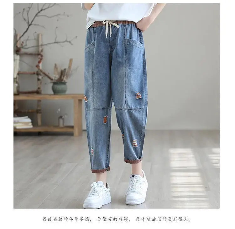 Jeans Strappati a Nove Punti da Donna, Nuovi Pantaloni Harem Casual Sottili con Vita Elastica, Lunghi alla Caviglia, in Denim, per l'Estate 2026