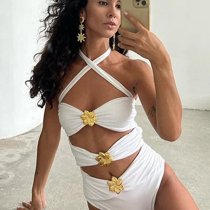 2025 Elegante set bikini in pizzo bianco per costume da bagno in 2 pezzi alla moda e chic da spiaggia, perfetto per abbigliamento da spiaggia e feste in piscina, scariole estive platinumshop