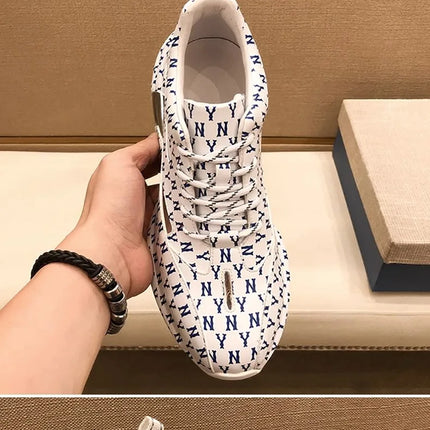 Brand Men Sneakers Fashion Print Casual Shoes Men Breathable Lace Up Running Shoes Luxury High Quality Men Sport Shoes 2026 New