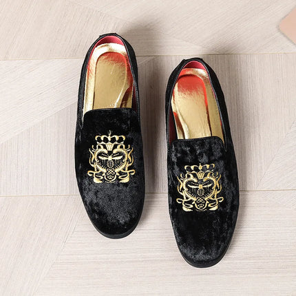 Scarpe in pelle scamosciata di lusso Scarpe da uomo di grandi dimensioni Scarpe da sposa firmate Mocassini ricamati Scarpe da festa piatte da uomo Oxford di alta qualità
