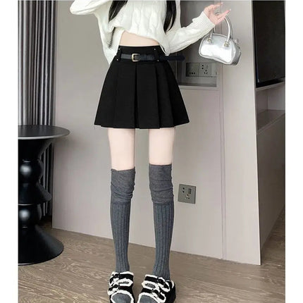 Autumn and Winter 2025 New High-waisted A-line Skirt College Style Sweet Versatile Woolen Pleated Skirt PlatiNum