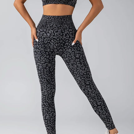 Women's Seamless Leopard Print Yoga Pants with Hip Lifting and High Waist Fitness Pants with High Elasticity PlatiNum