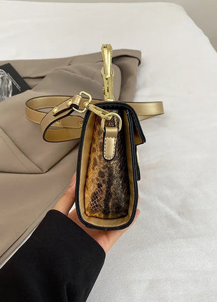 New Ladies Metal Buckle Simple Fashion Shoulder Bag Party Commuting Bag Women Luxury Brand Design PU Leather Bag PlatiNum