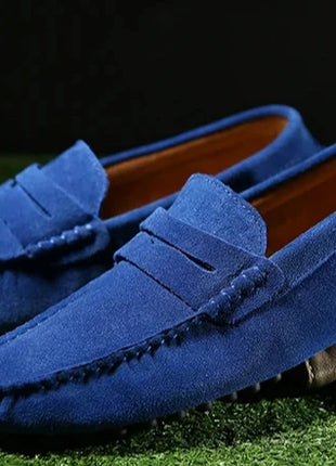 Scarpe casual da uomo fatte a mano Mocassini morbidi Scarpe da guida leggere Moda Slip on Flats Mocassini di alta qualità Scarpe da uomo antiscivolo